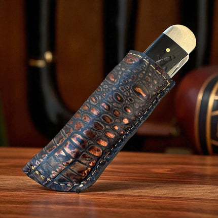Caiman  | Brown/Copper Accents
