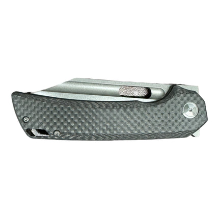 Predator | Carbon-fiber
